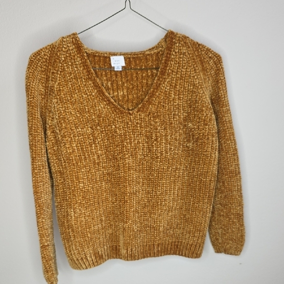 a new day Cozy Brown V-Neck Knit Sweater - Picture 1 of 4